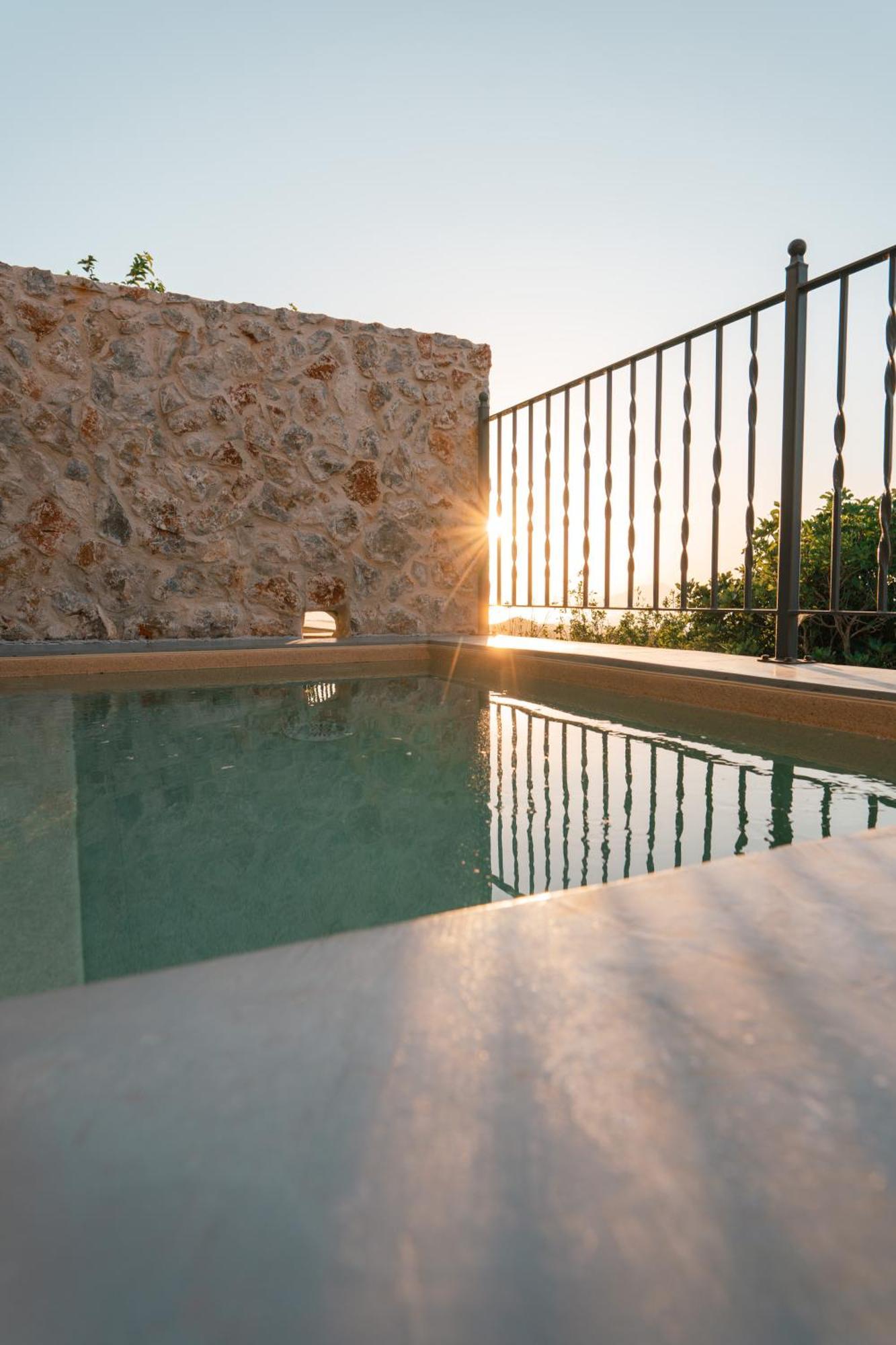 Villa Rosa - Luxury Villas With Panoramic Views Lagoudi Zia Exterior photo