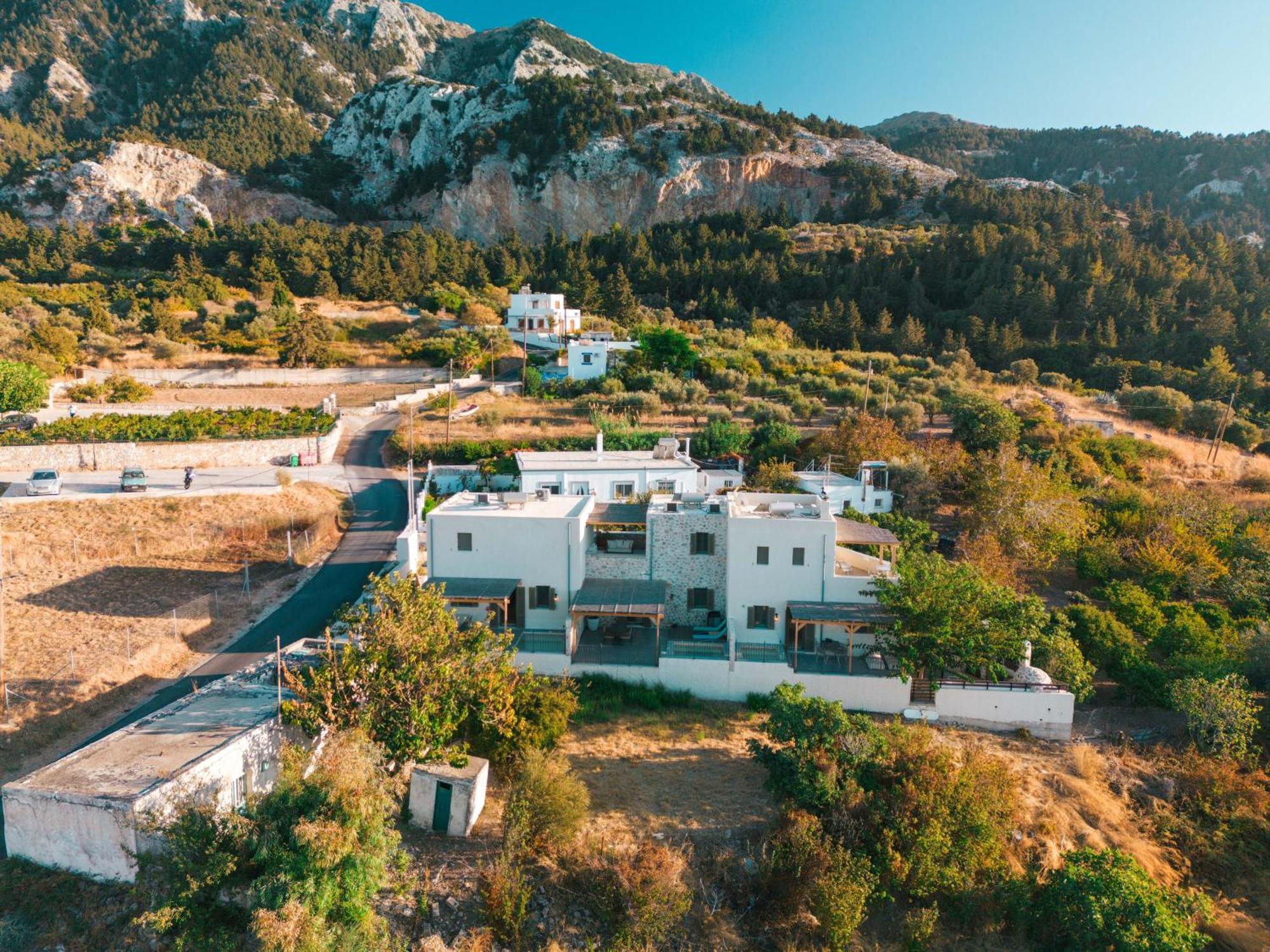 Villa Rosa - Luxury Villas With Panoramic Views Lagoudi Zia Exterior photo