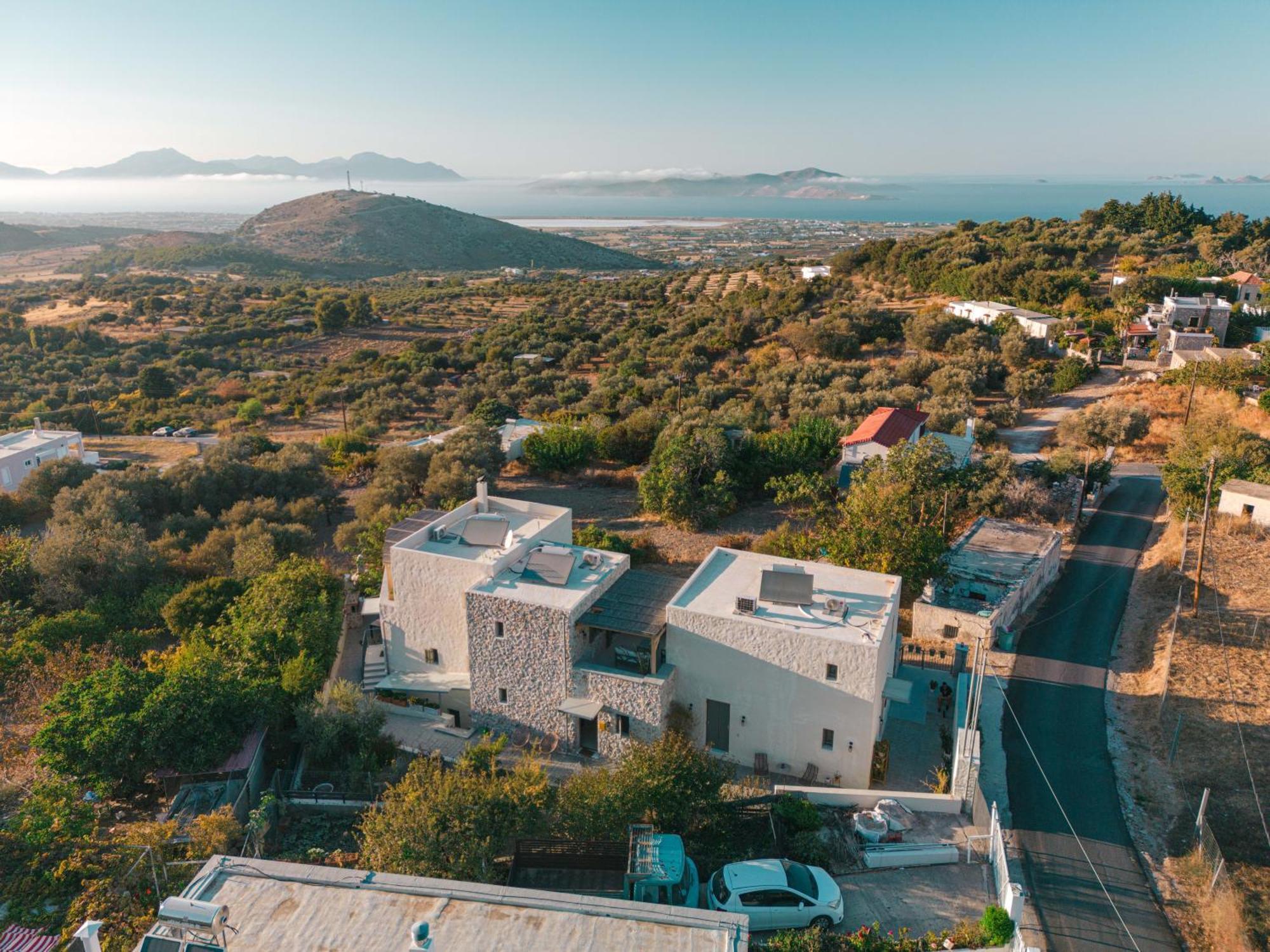 Villa Rosa - Luxury Villas With Panoramic Views Lagoudi Zia Exterior photo
